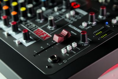 Allen & Heath ZEDi-10FX